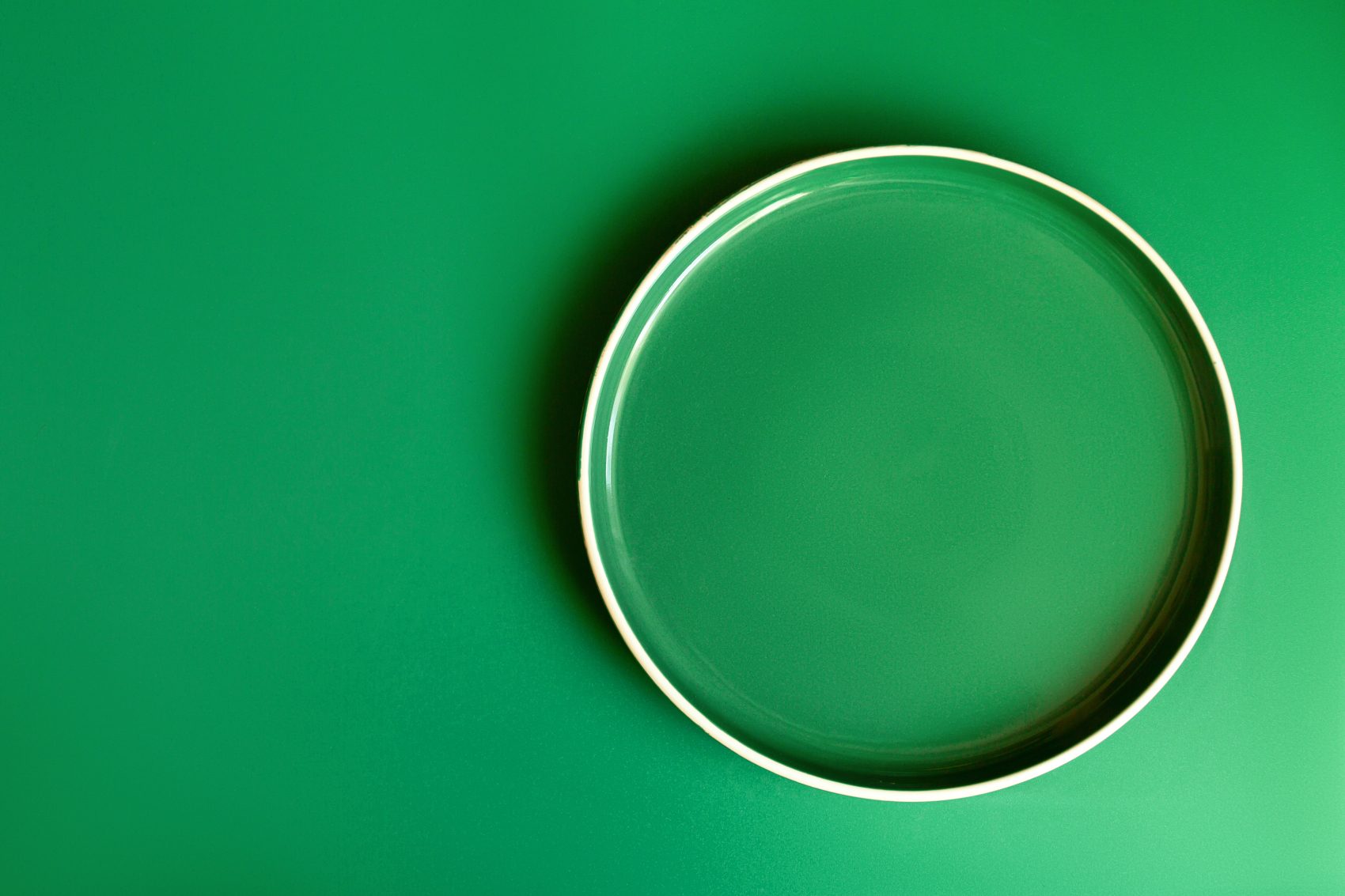 Chromium oxide green pigment powder