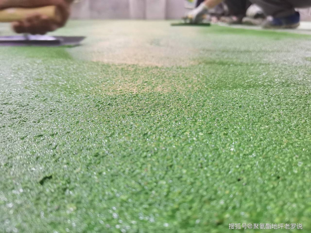Ultrafine chromium oxide green powder